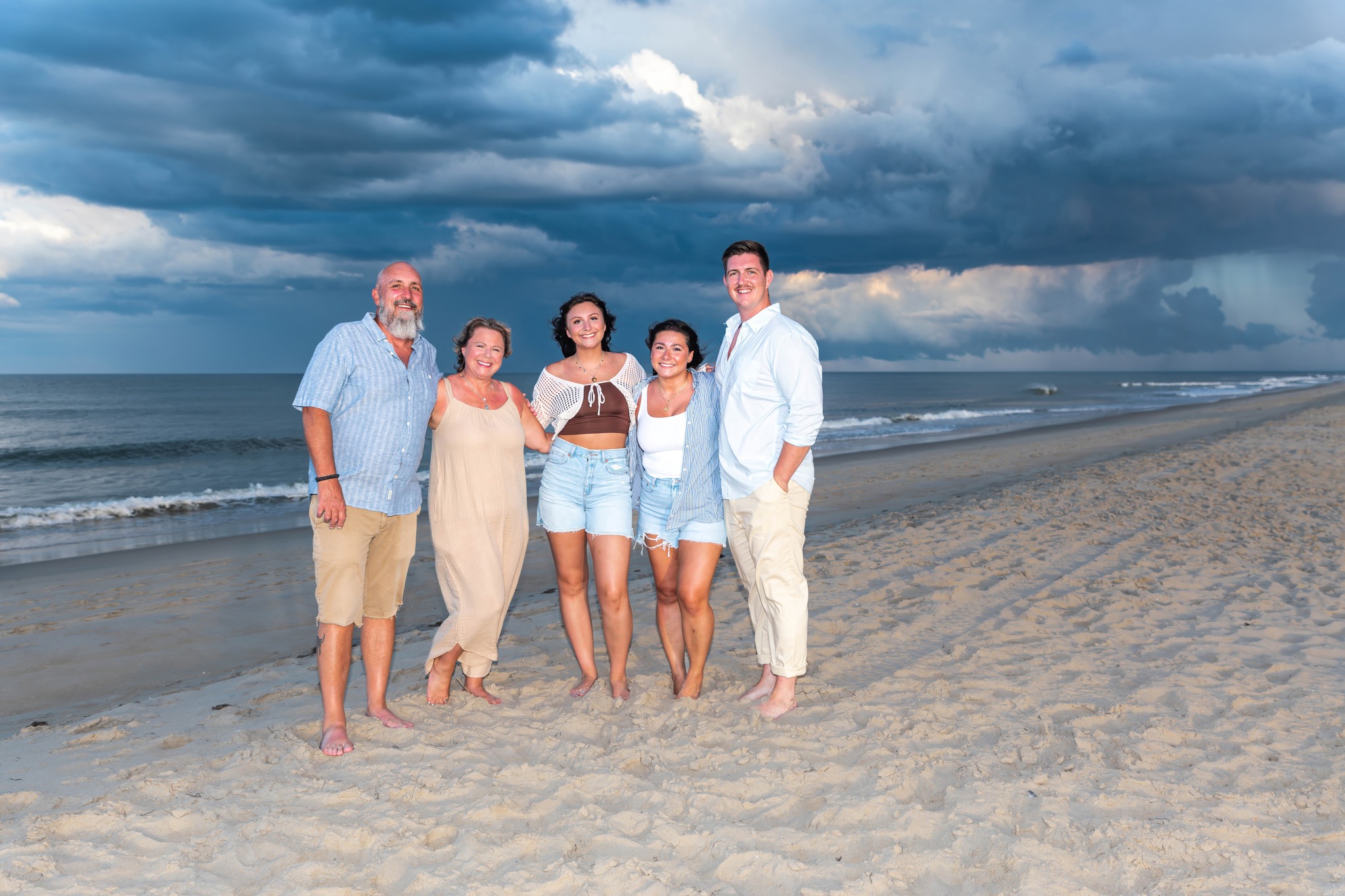 obx family beach photography and weddings mary ks photography obxfamily on beach stormy sky nags head obx